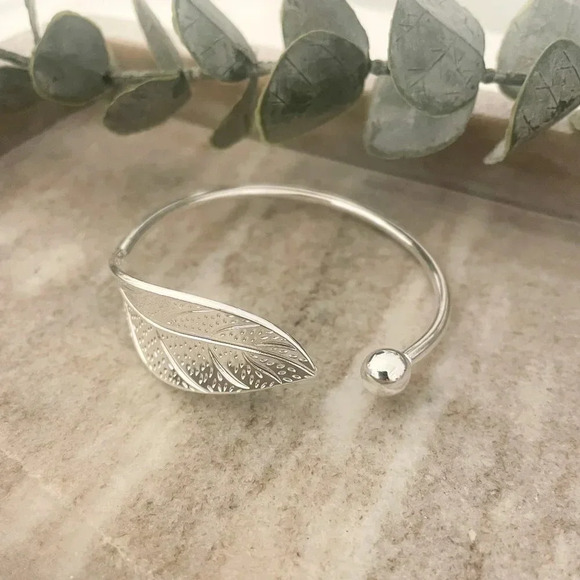 925 Sterling Silver Leaf Bracelet Adjustable Bangle Cuff Statement Bracelet - Picture 5 of 6